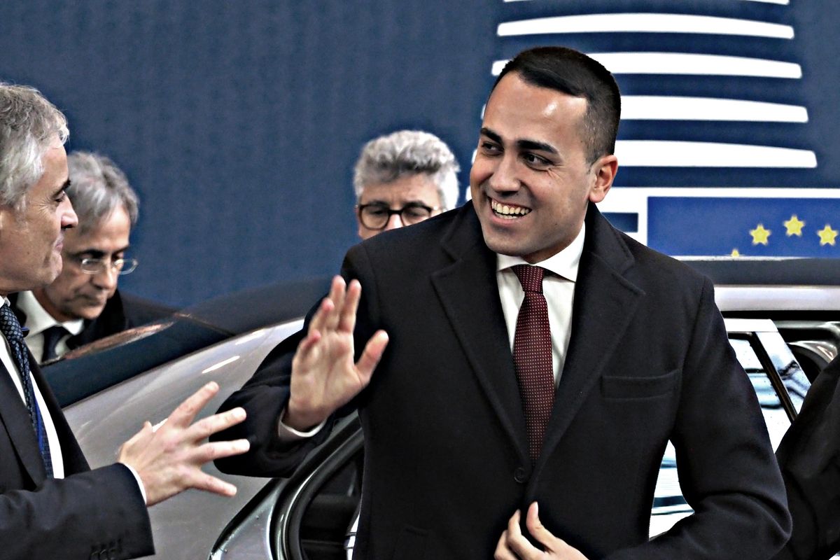 Le parole dolci di Di Maio all’Iran gelano l’Ue