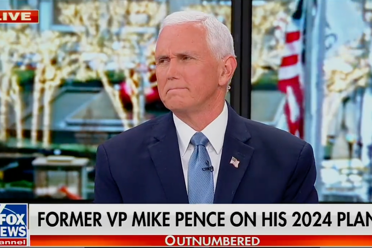 'Not Wanting Mike Pence To Be Murdered' =/= 'Democrats Loooove Mike Pence," AINSLEY.