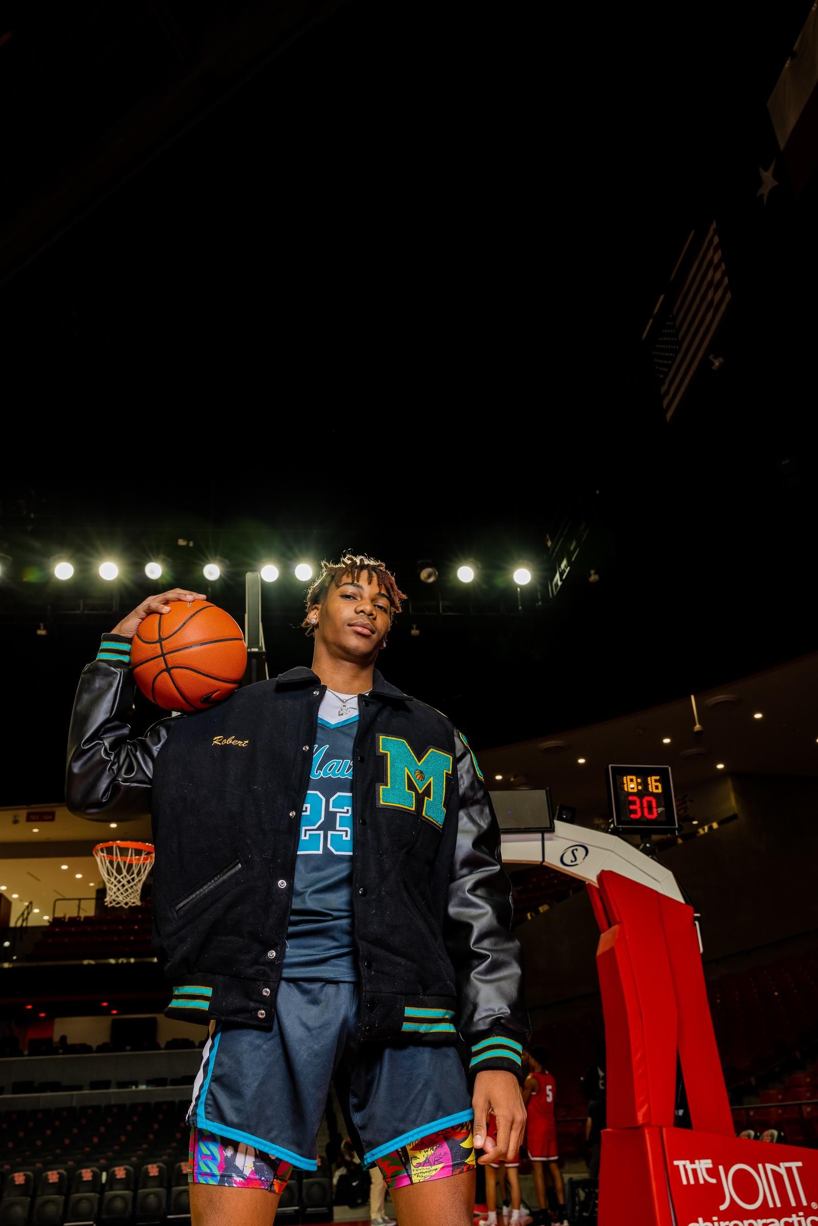 Four On The Floor: Horton, Hadnot headlining the early season