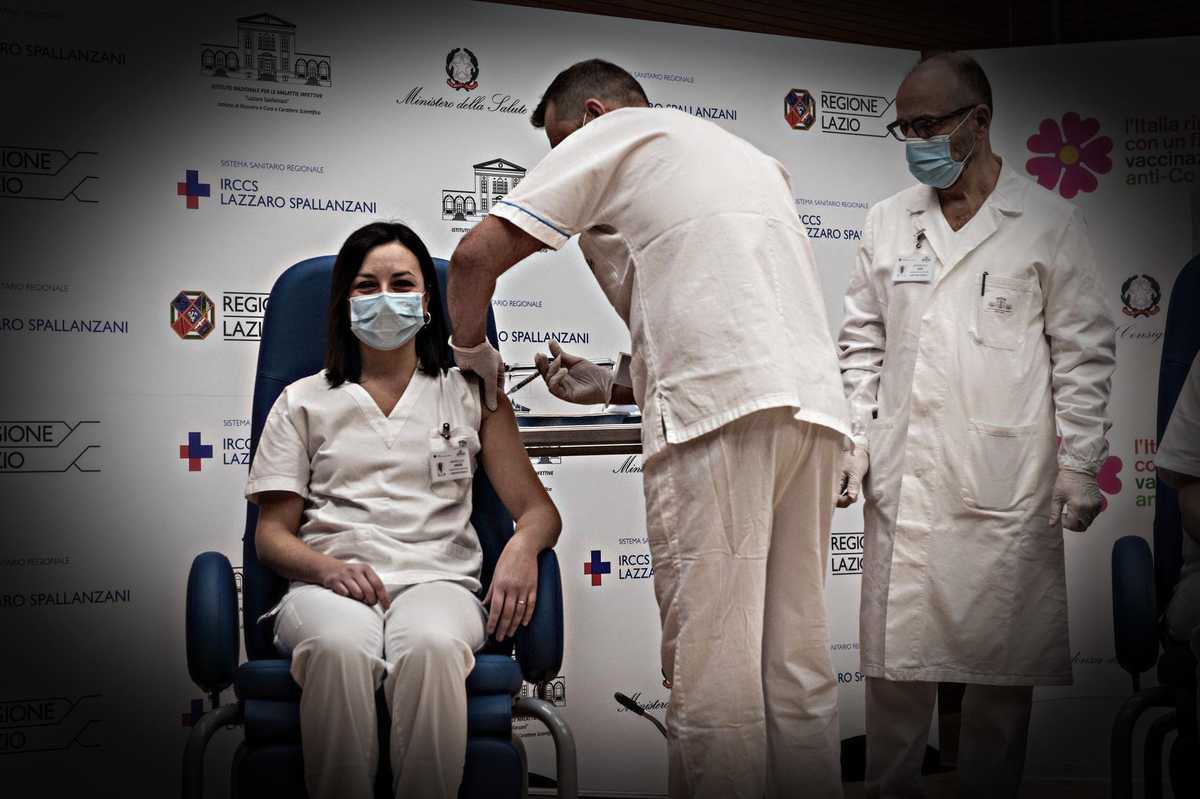 L’Ordine impone il dogma vaccino per legge