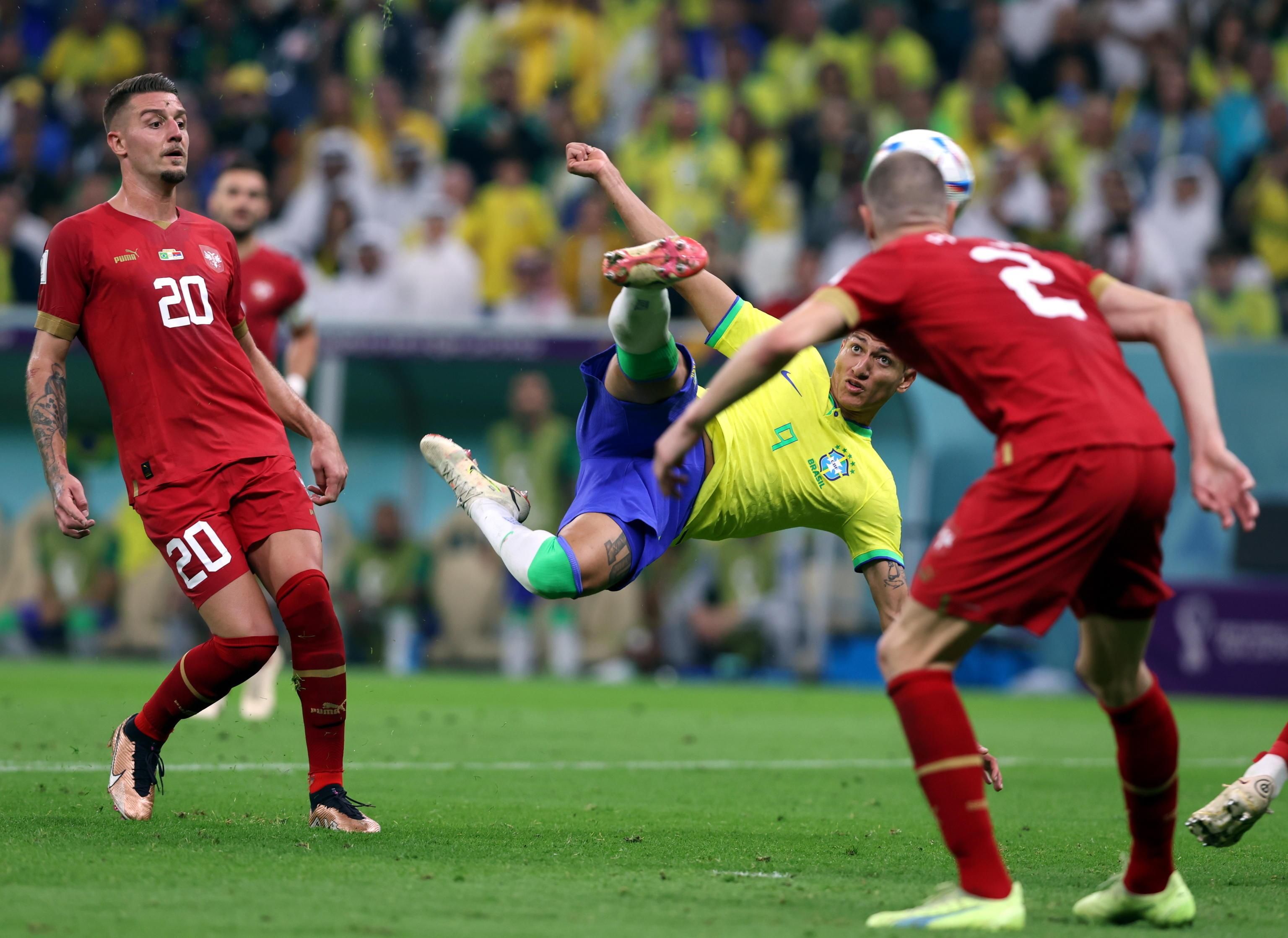 Mondiali, il Brasile incanta. Cr7 da record