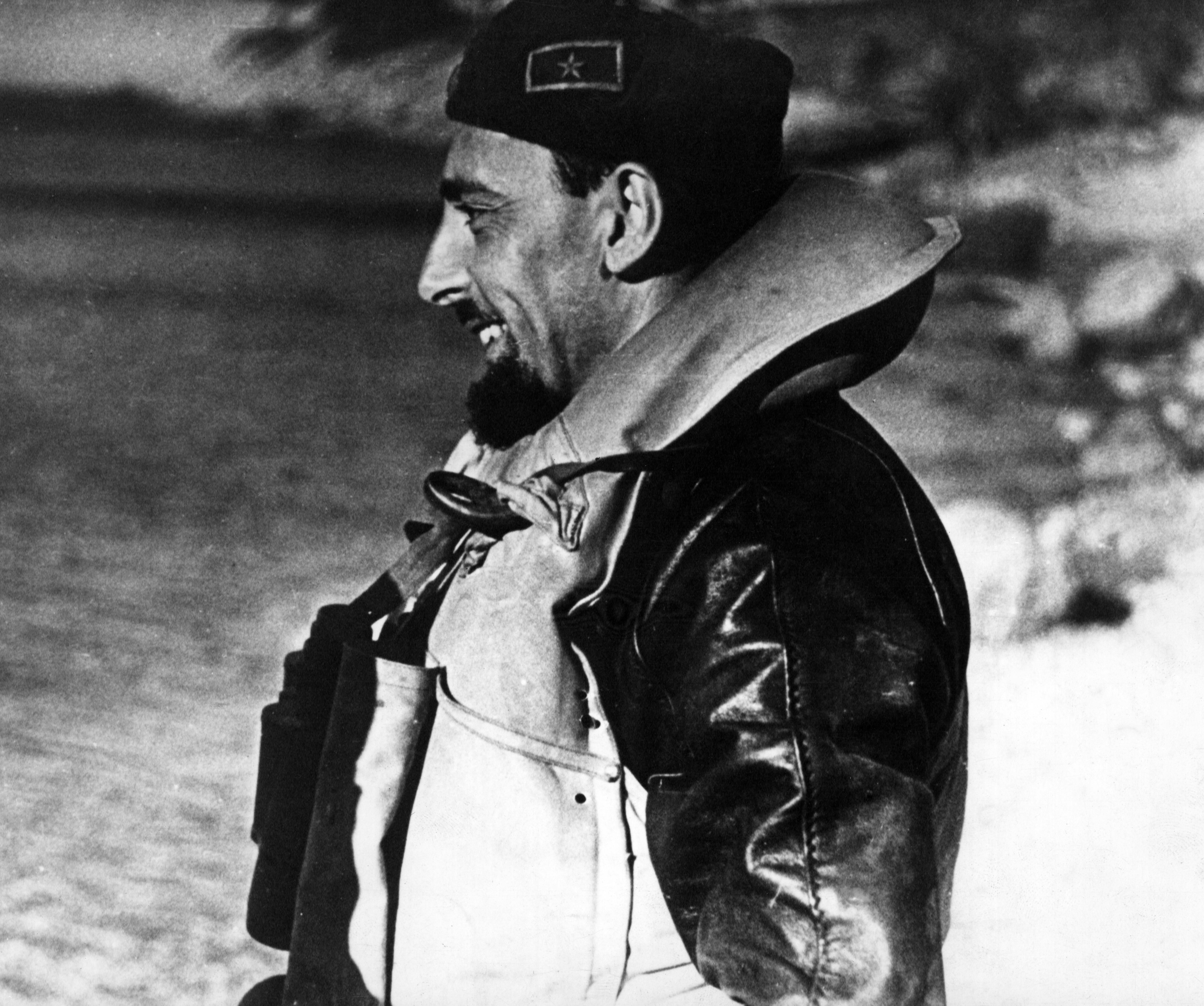 I parenti dell’eroe Todaro «Non strumentalizzatelo. Che c’entra lui