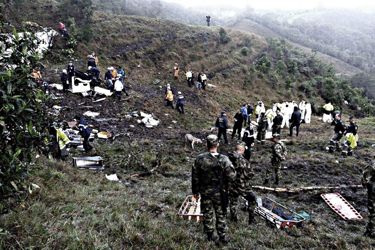 Effemeridi: dalla tragedia della Chapecoense al Nobel a Madre Teresa