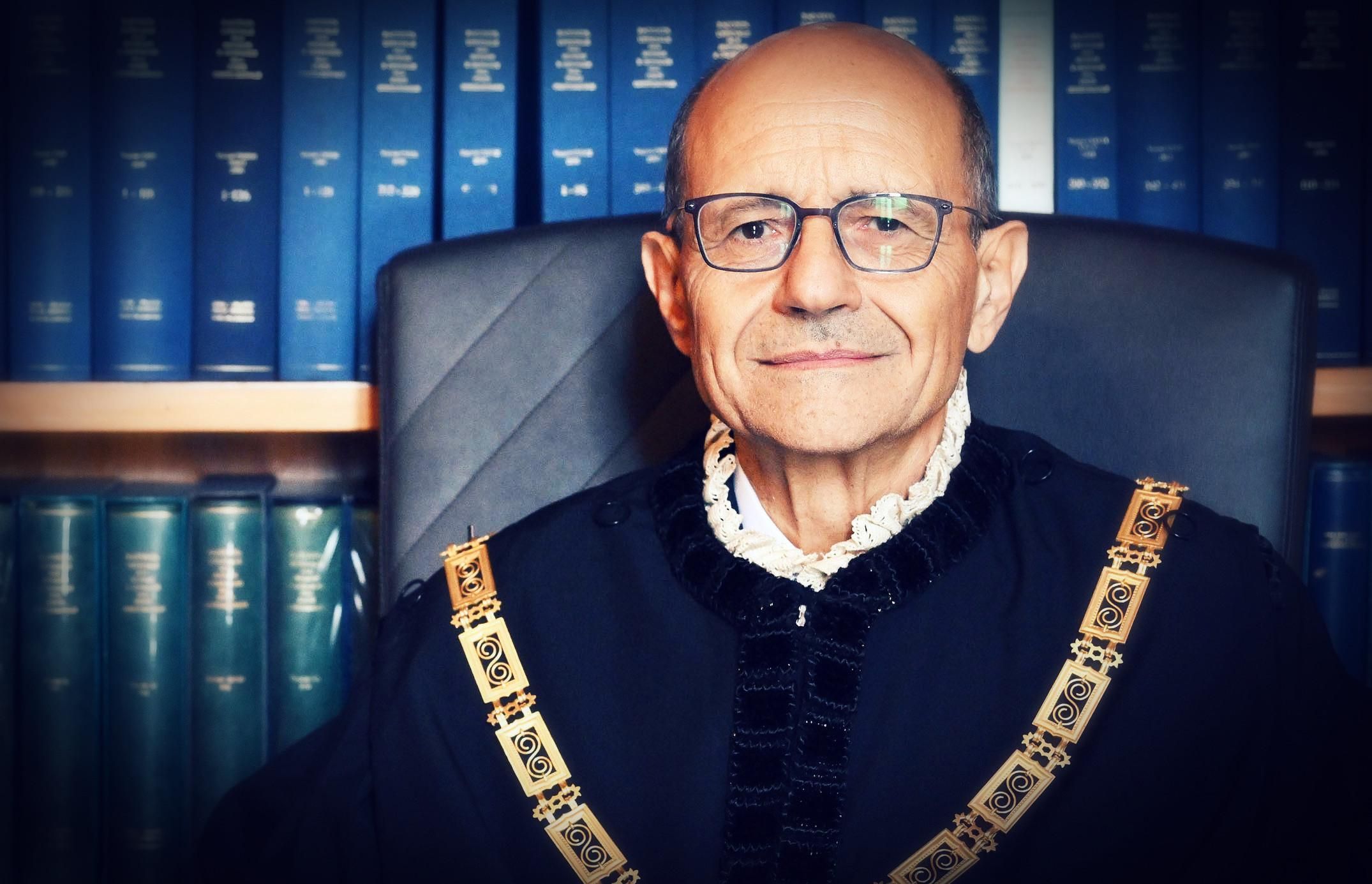 Le punture coatte spacciate per «altruismo»