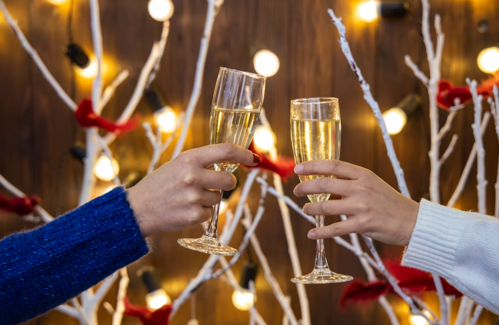 5 Ways to Upscale Your Christmas Party