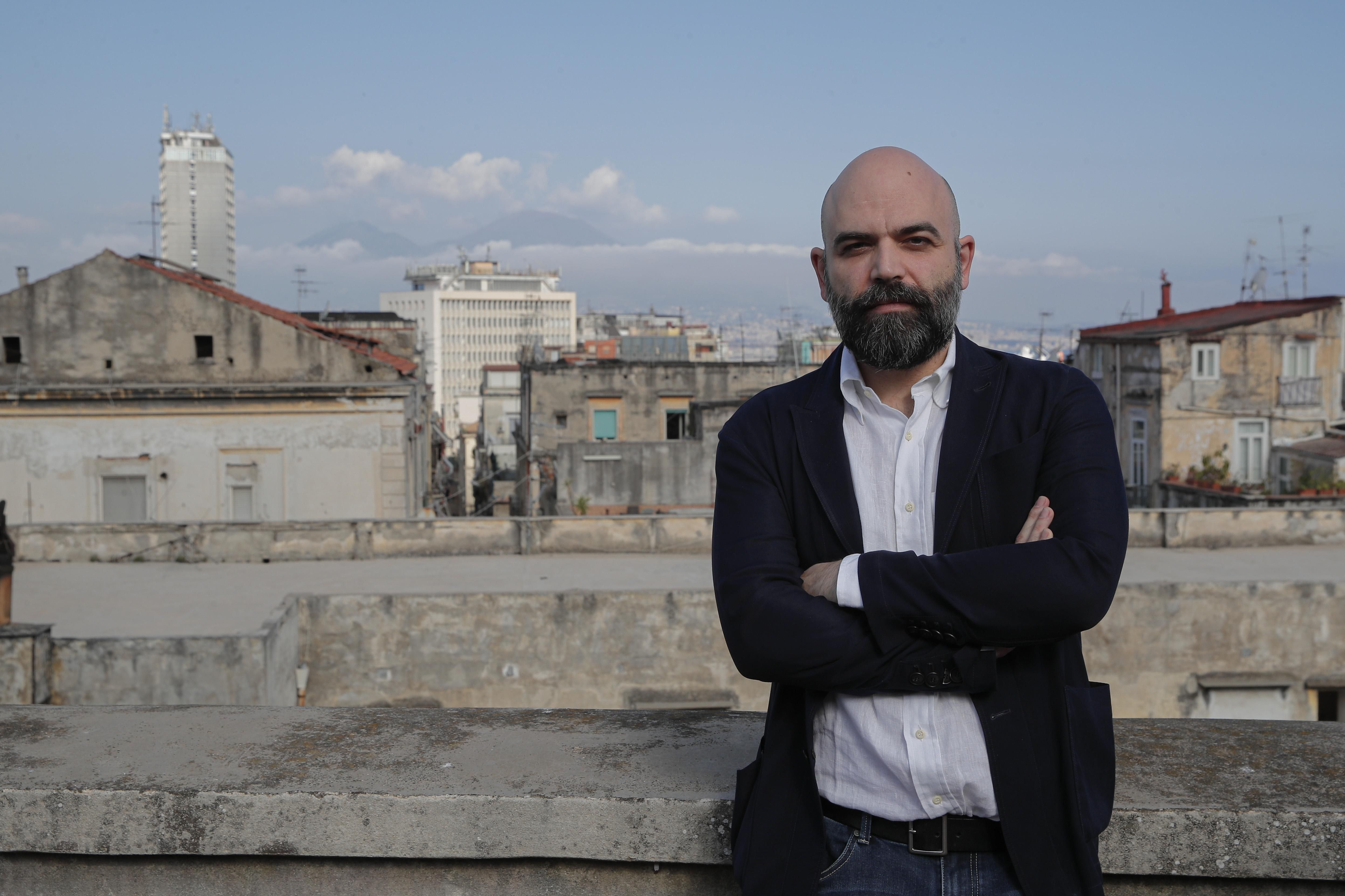 L’accolita degli scrittori intoccabili. Saviano spara, la Murgia ricarica