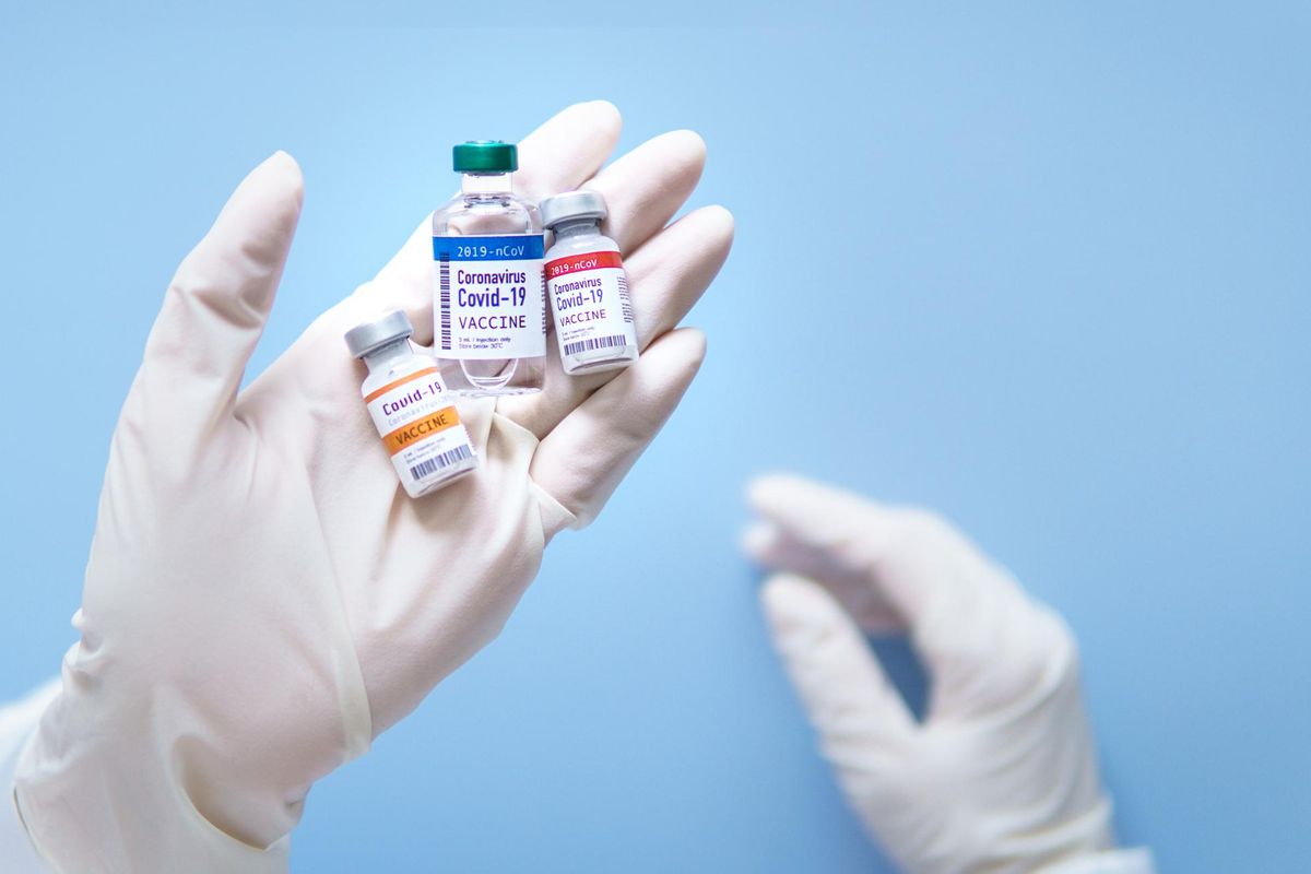 Gli esperti bocciano i vaccini a mRna: «Ne servono di nuovi»