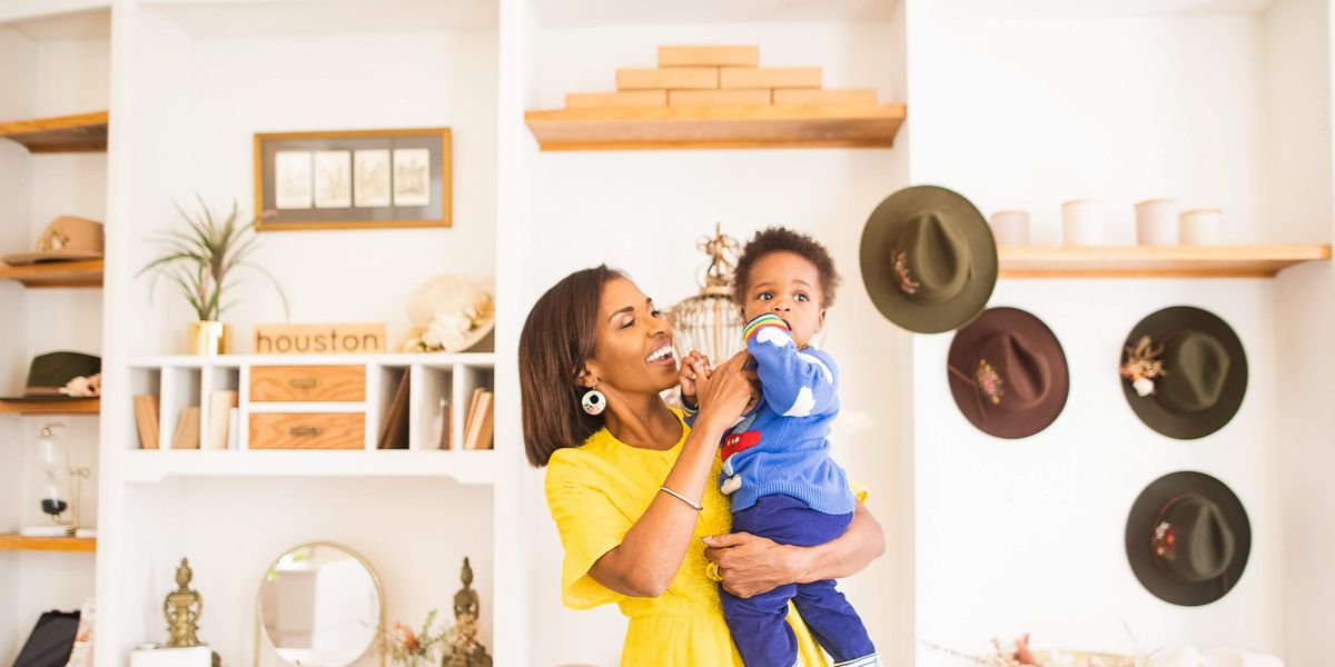 Becoming A Single Mom To A Newborn At Age 49 Was The Best Choice I’ve Ever Made