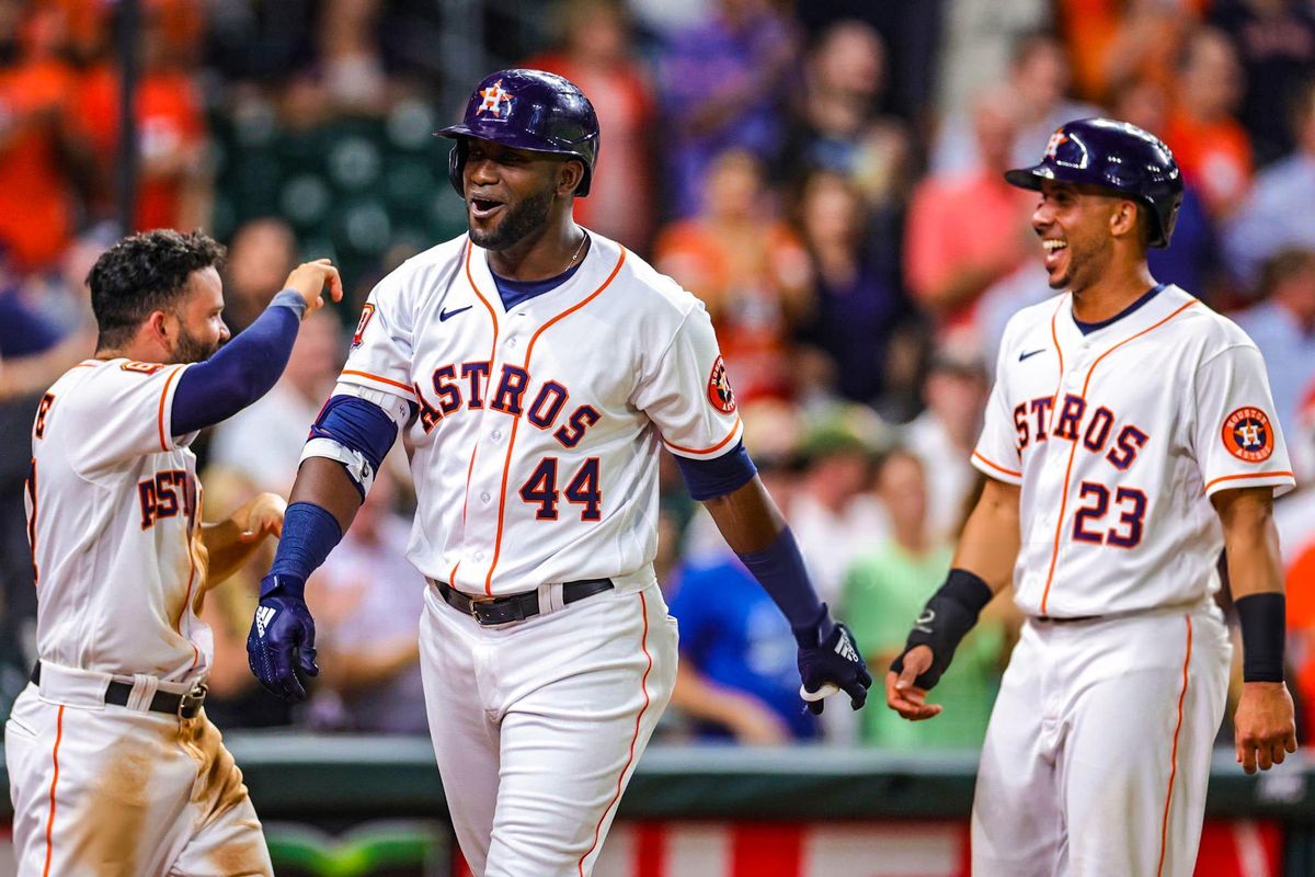 How Houston Astros latest roster move wildly contrasts conventional thinking