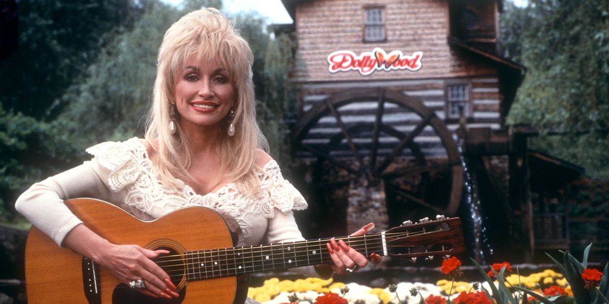 Dolly Parton Buried An Unreleased Track Under Dollywood