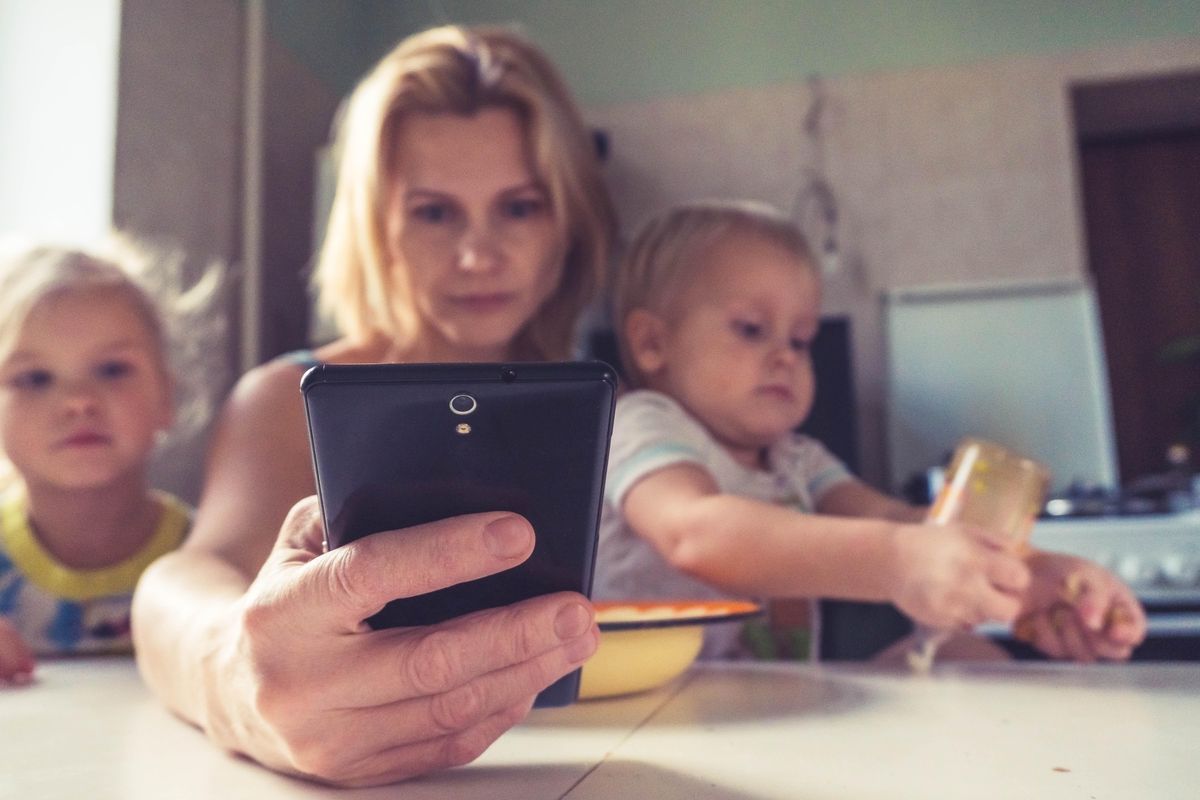 parenting; motherhood; unsolicited advice; advice; mom shaming