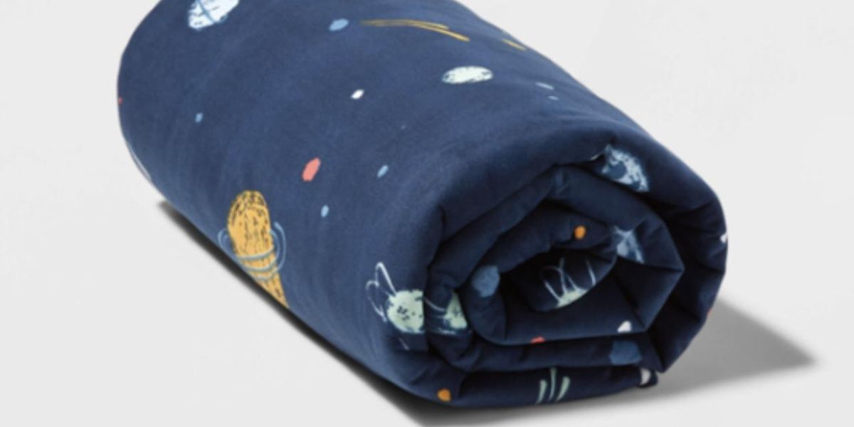 Children's weighted blankets recalled after deaths of 2 girls, 4 and 6