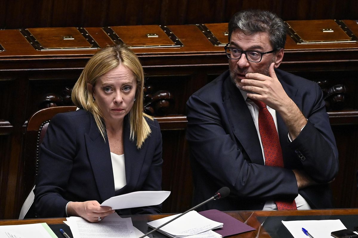 Nella manovra spunta la «salva morosi». Oggi la fiducia in Aula