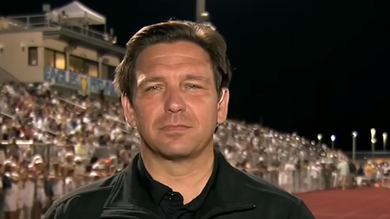 DeSantis Is Still Passing Around That Anti-Vax Kool-Aid