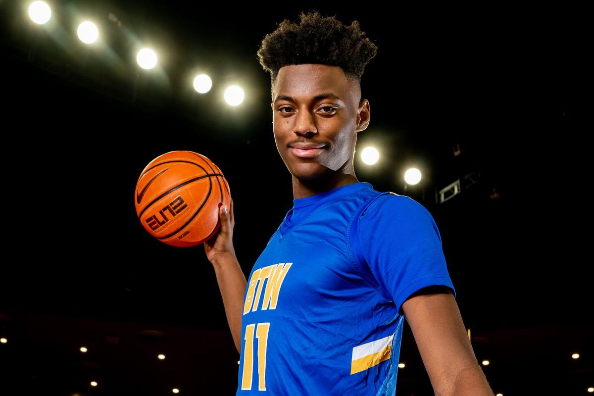 TIME TO HOOP: The VYPE Holiday Invitational powered by the Daspit Law Firm