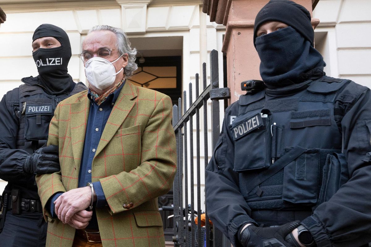 La retata contro il «re di Germania» annunciata giorni prima ai giornalisti