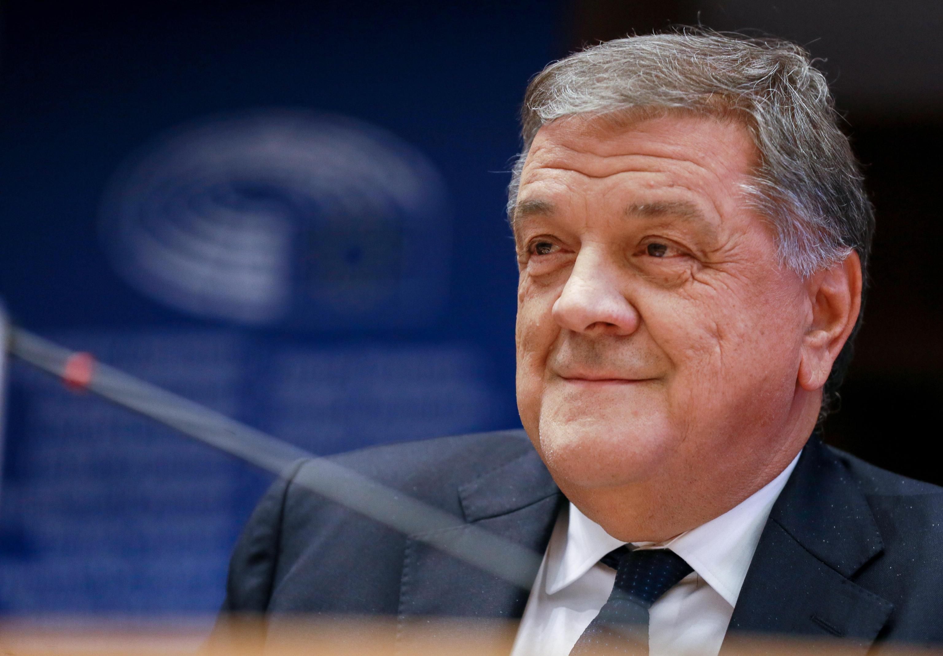 Il vizietto della sinistra: fare affari con i diritti umani