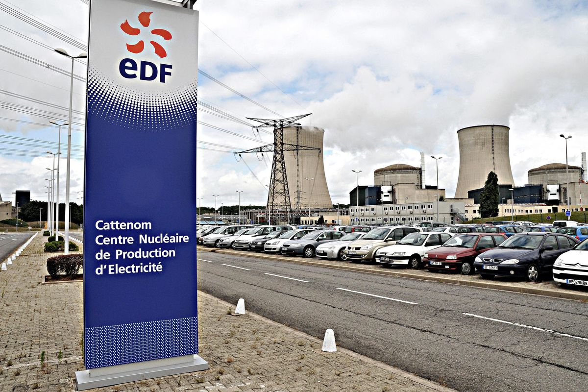 Bruciamo gas per fornire elettricità a Parigi