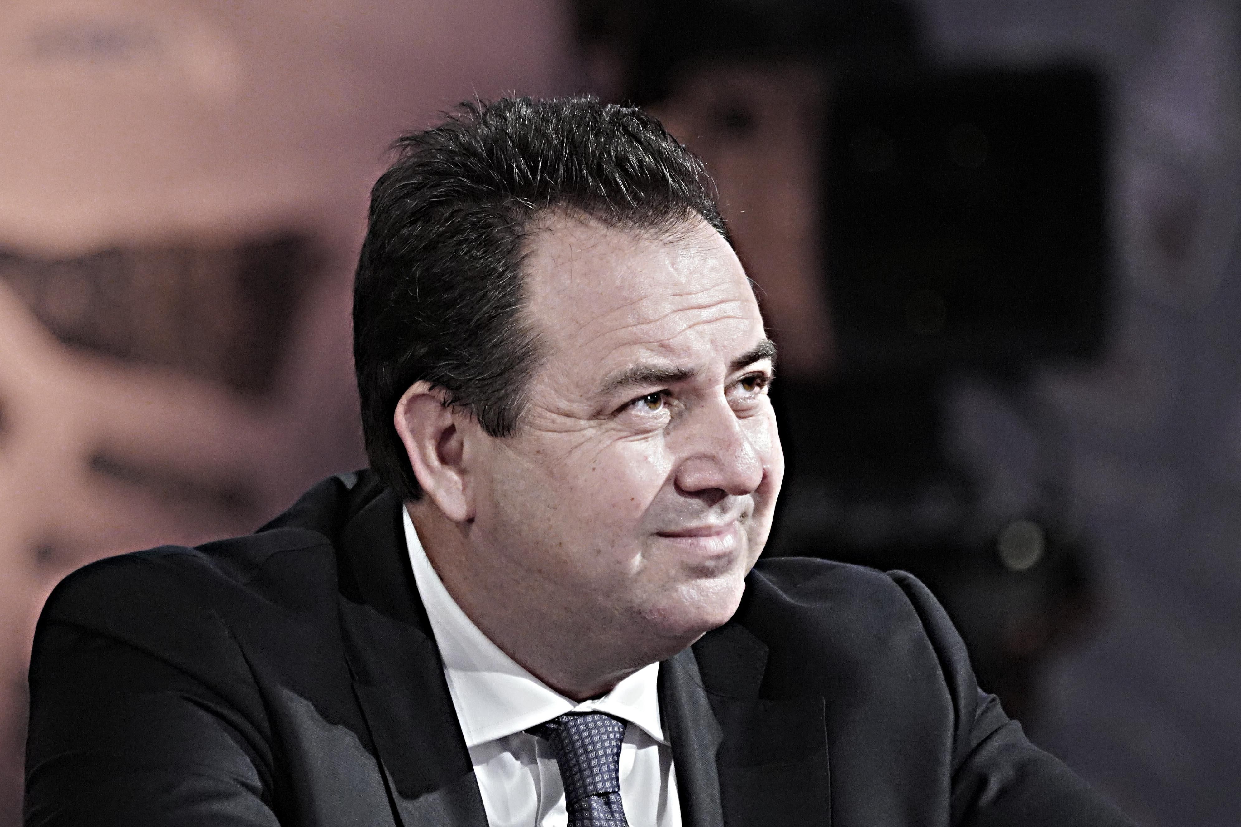 «Falsità da Amara, la querela non va archiviata»