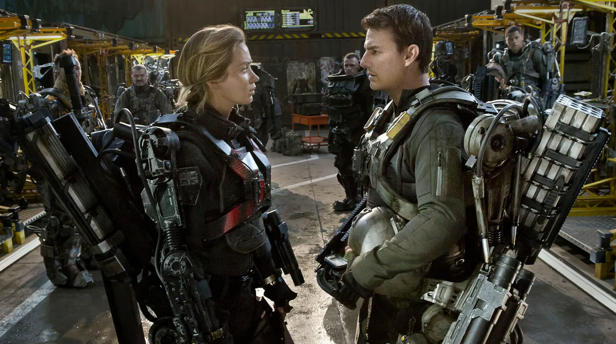 Emily Blunt and Tom Cruise in "Edge of Tomorrow"