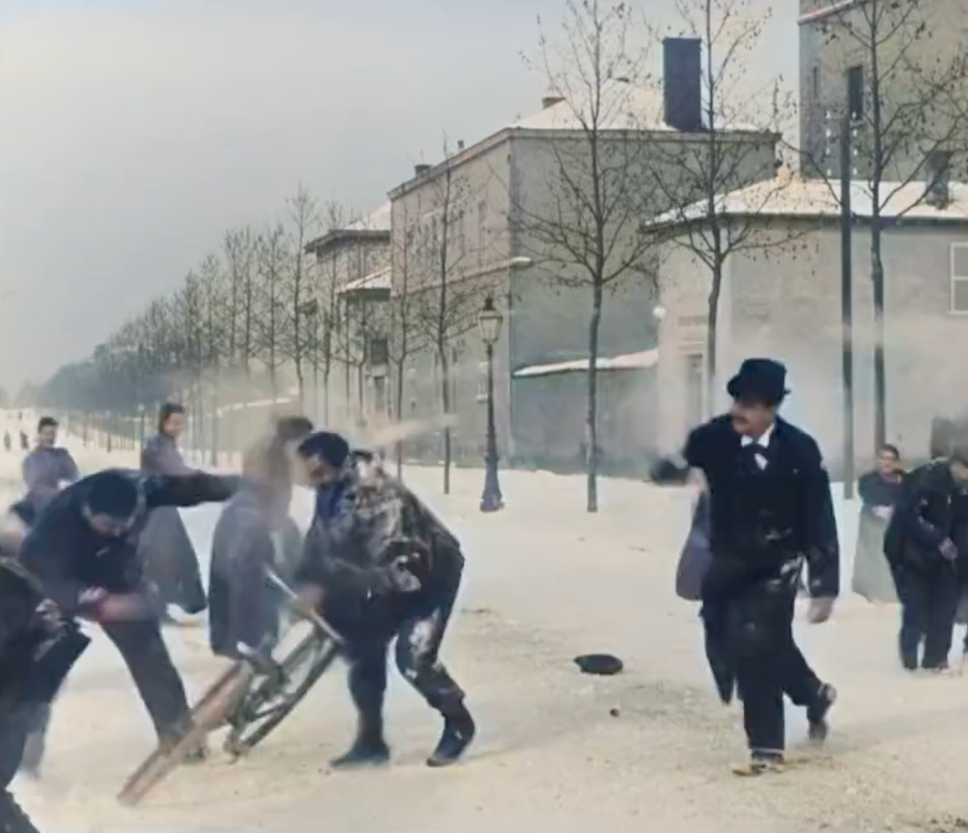 first snowball fight, snowball fight twitter