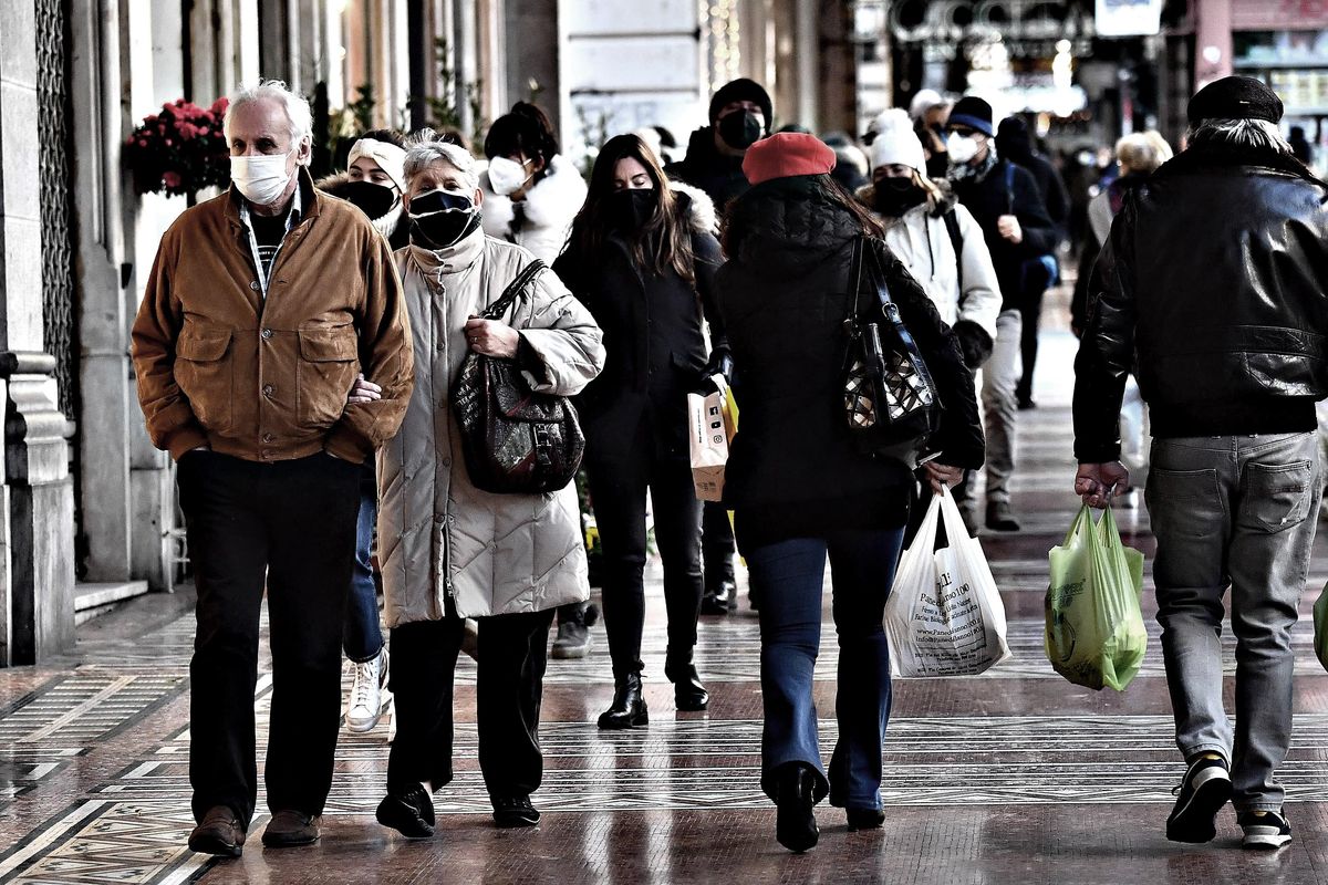 Rimettete le mascherine: lo chiede l’Europa