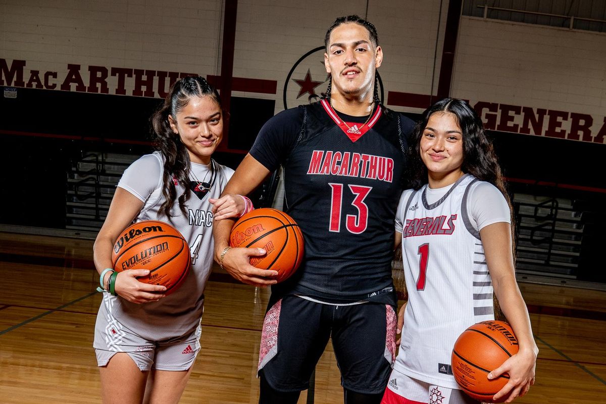 FAMILY DYNAMIC: Rebolledo trio is first family of Aldine ISD hoops