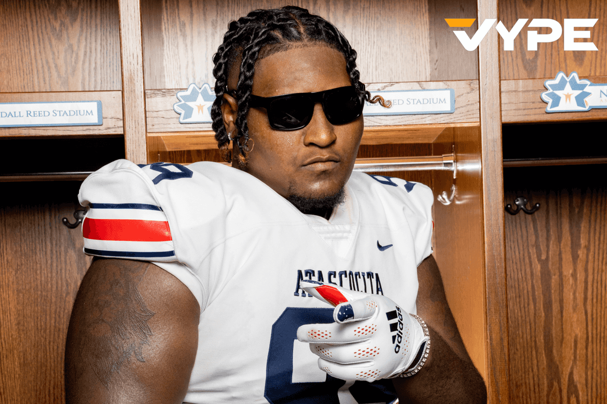 VYPE HOU Public School Defensive Lineman of the Year Fan Poll Presented by Sun and Ski Sports