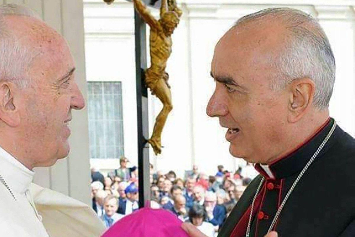 Antonio Staglianò: «Anche i polli capiscono che Gesù è un bambino ma poi crescerà»