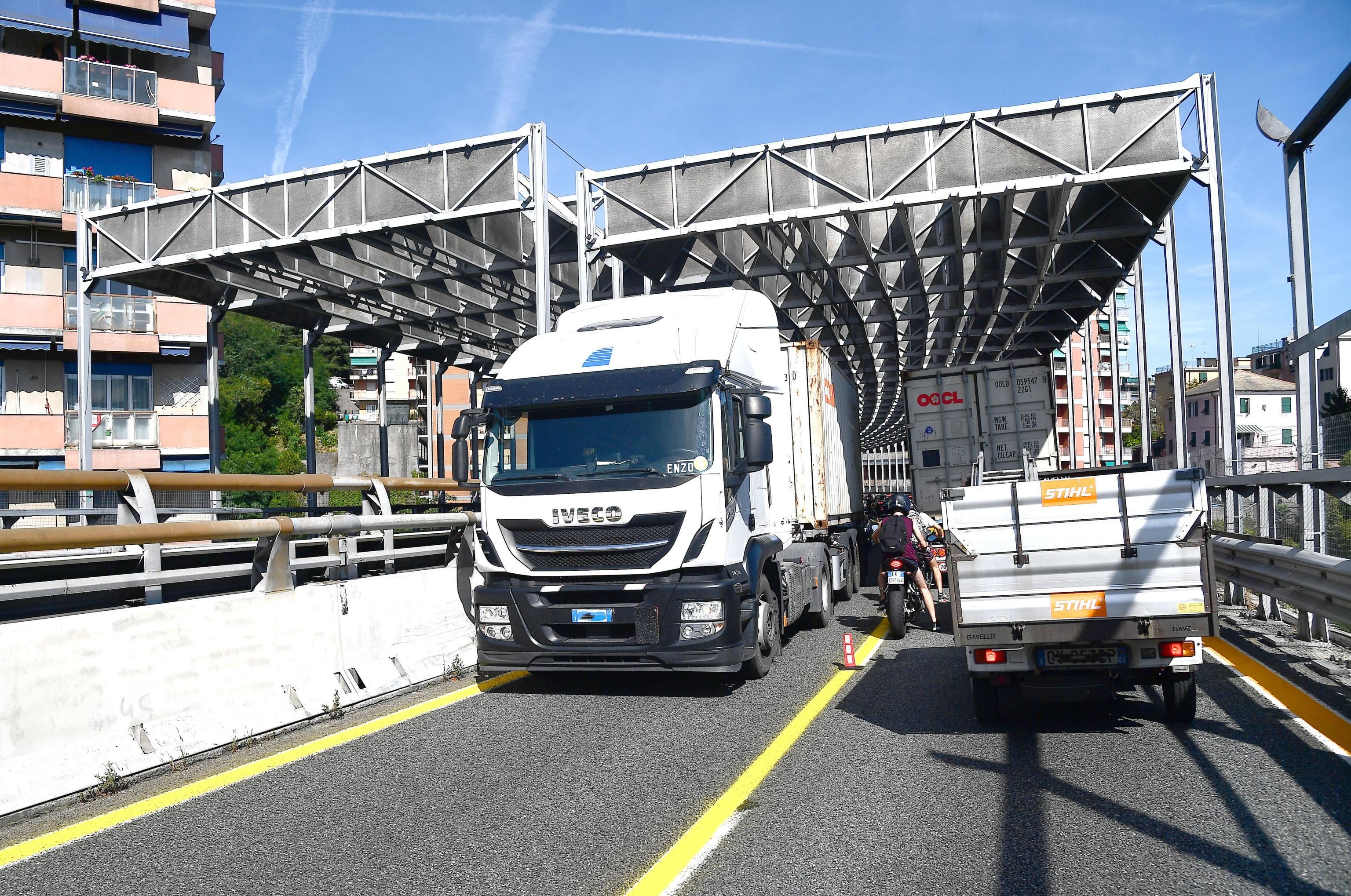 Il 73% delle merci si muove su gomma. Ma la rete sconta ritardi e inefficienze