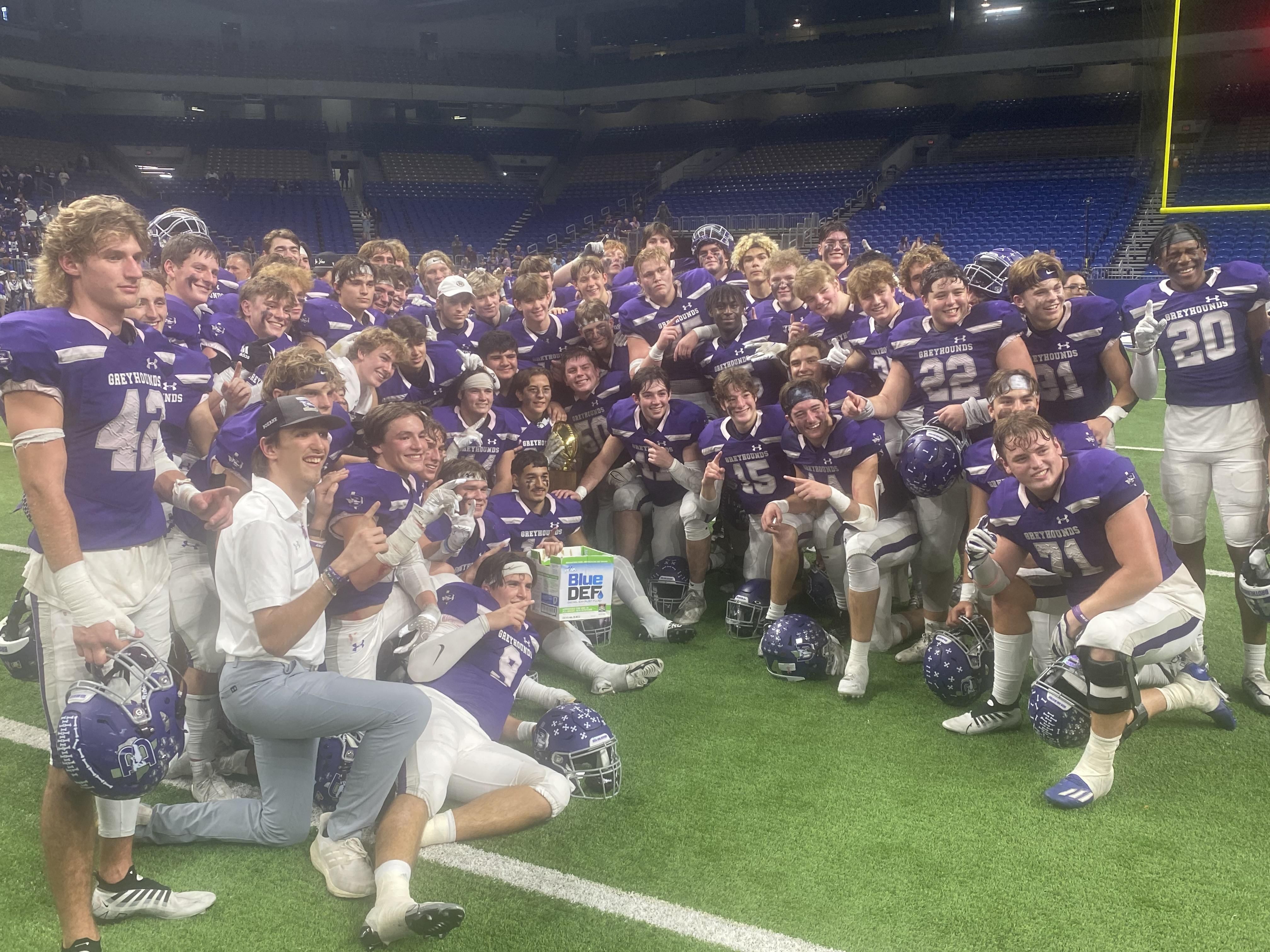 VYPE ATX/SATX Public School Football Offensive Player of the Year Fan Poll presented by Sun & Ski Sports