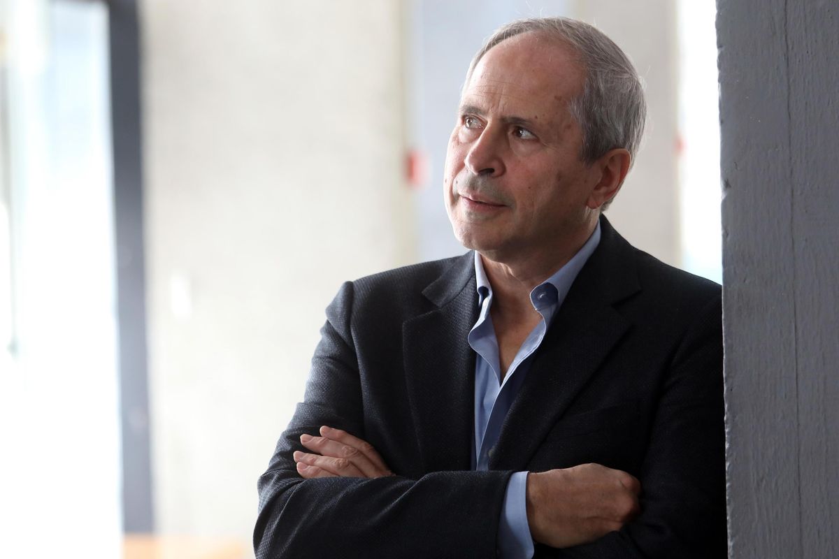 I tripli salti mortali delle virostar che ammiravano il modello cinese