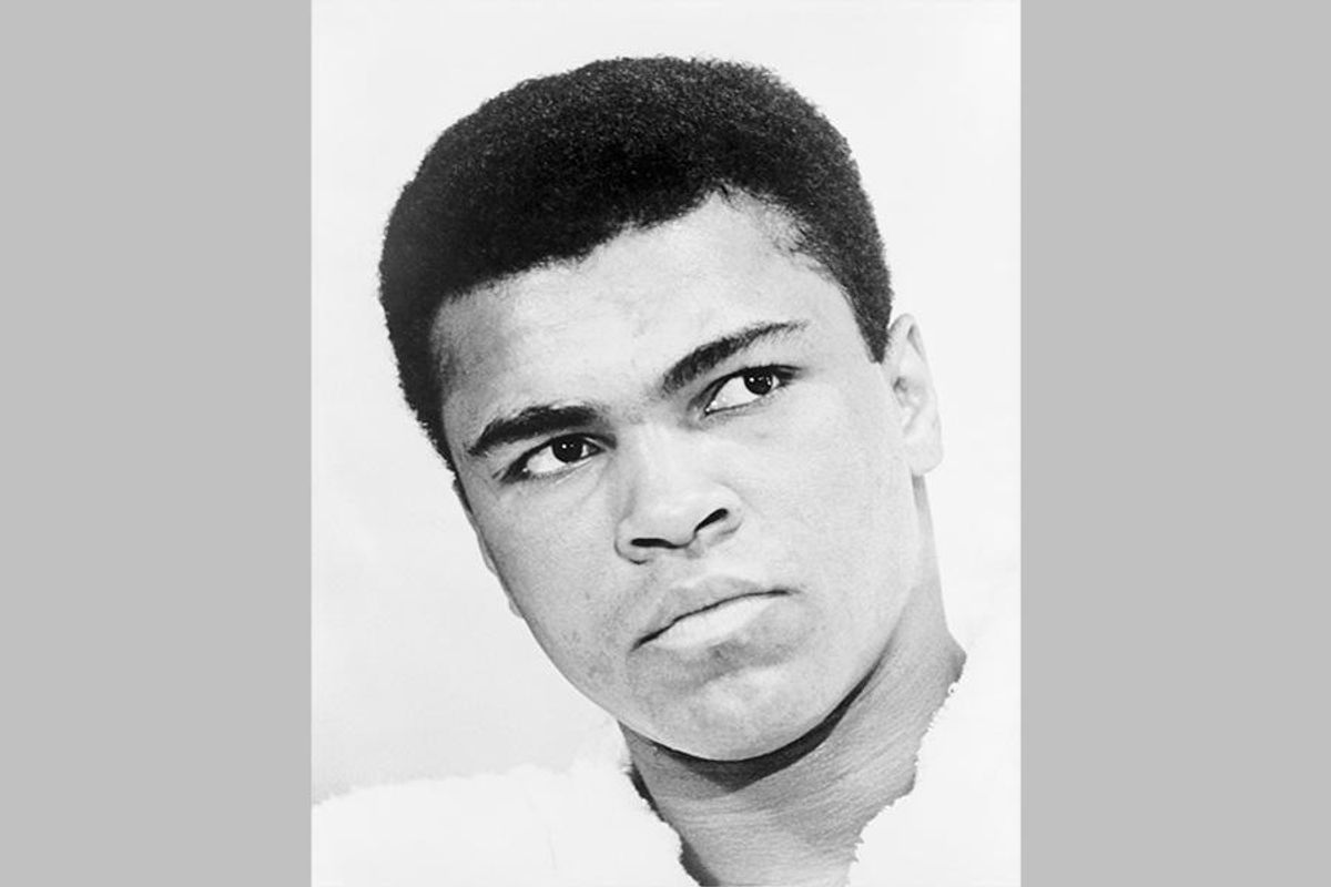 World Champion boxer, civil rights, Vietnam War, American Patriot