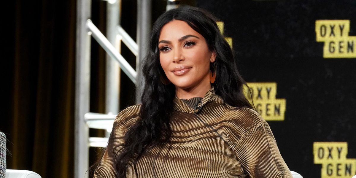 Kim Kardashian Addresses Christmas Photoshop Fail Accusations