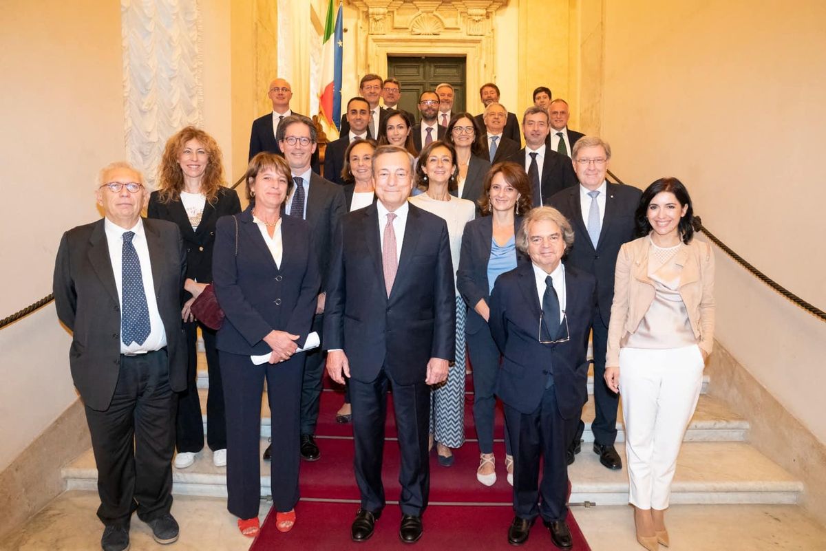 A Camere sciolte l’ex governo piazza 82 nomine