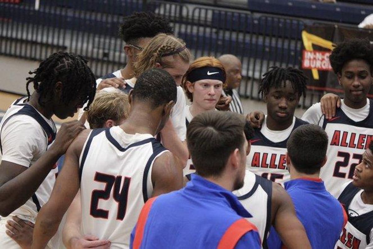 HIGHLIGHT VIDEO presented by Sun & Ski Sports: Allen vs. Wylie Hoops