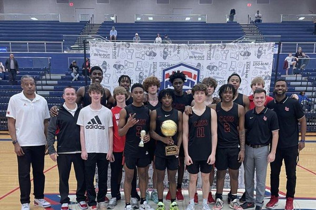 HIGHLIGHT VIDEO presented by Sun & Ski Sports: Lake Highlands defeats Plano East hoops