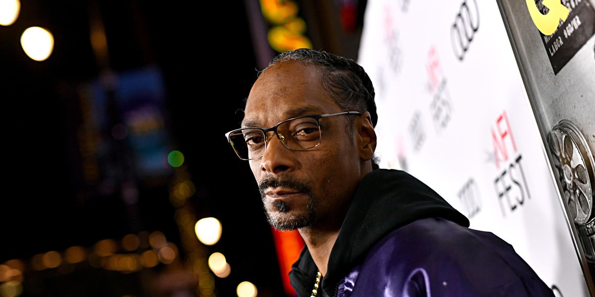 Snoop Dogg Says Dionne Warwick Had Him 'Out-Gangstered'