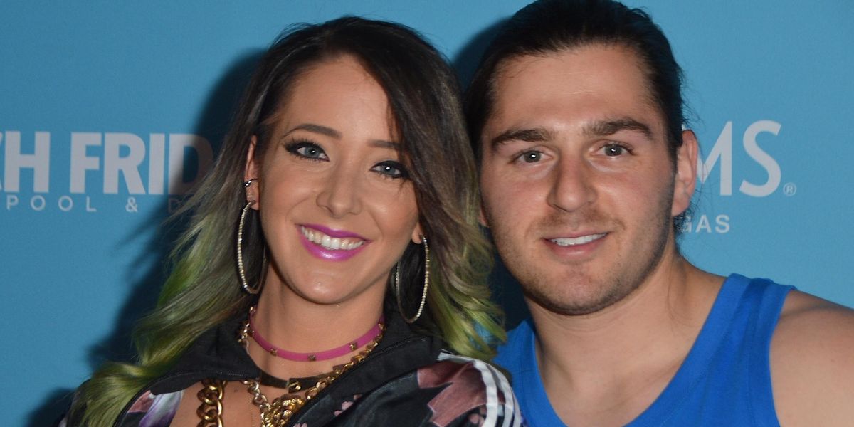 Jenna Marbles' Husband Pepper Sprayed Alleged Stalker After Break-In