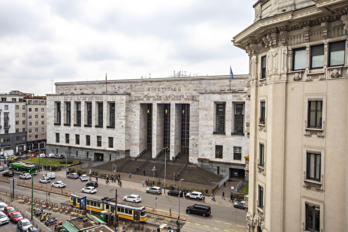 Il tribunale: «Restrizioni incostituzionali»