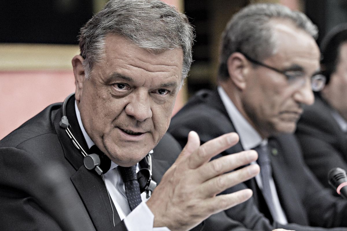 «Macché mazzette, solo birre e prosciutto»