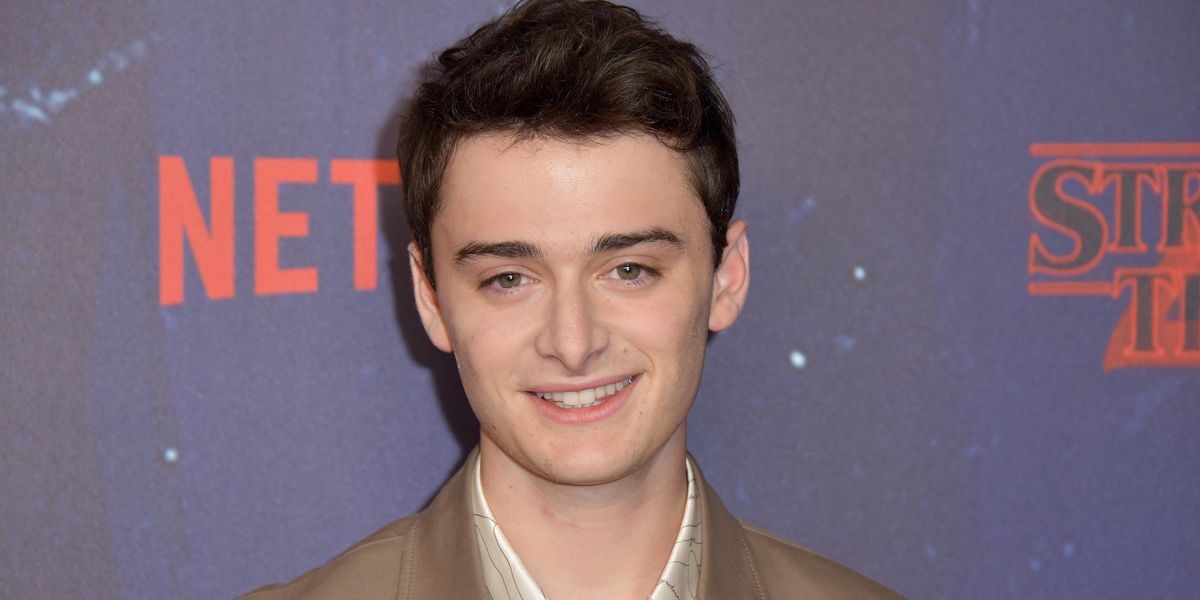 'Stranger Things' Star Noah Schnapp Comes Out as Gay