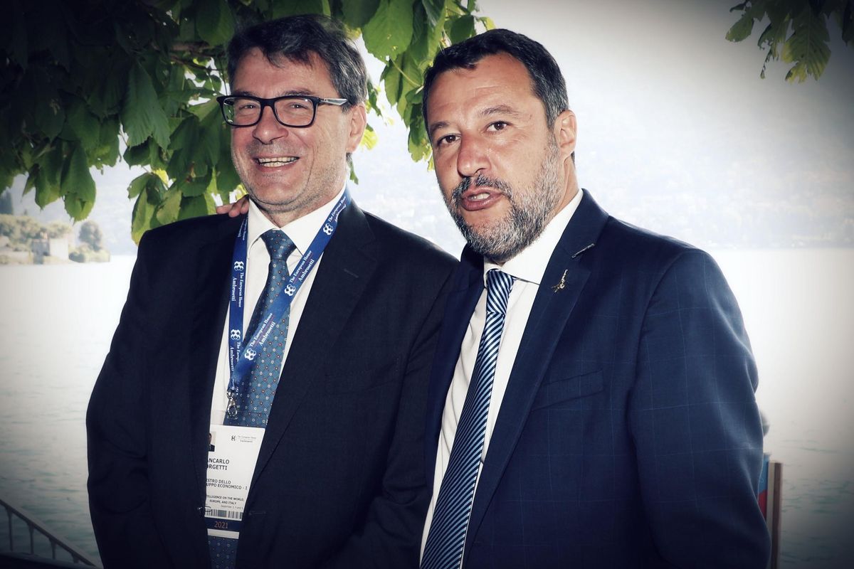 I soldi per coprire lo sconto sulle accise si trovano tagliando i sussidi all’elettrico