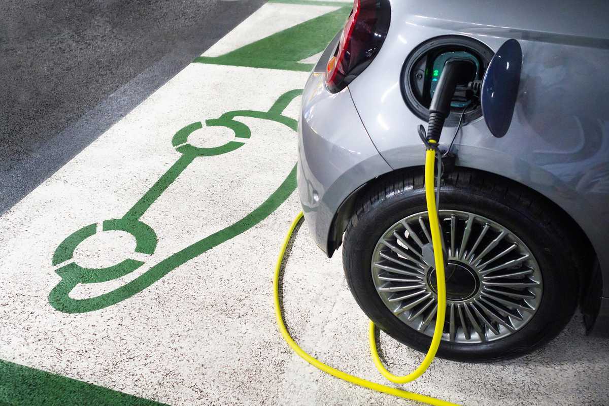 Pronta un’alternativa più economica all’obbligo di macchina elettrica
