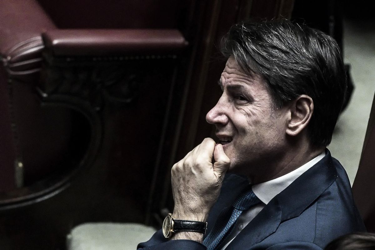 Povero Conte, il superman delle dimenticanze