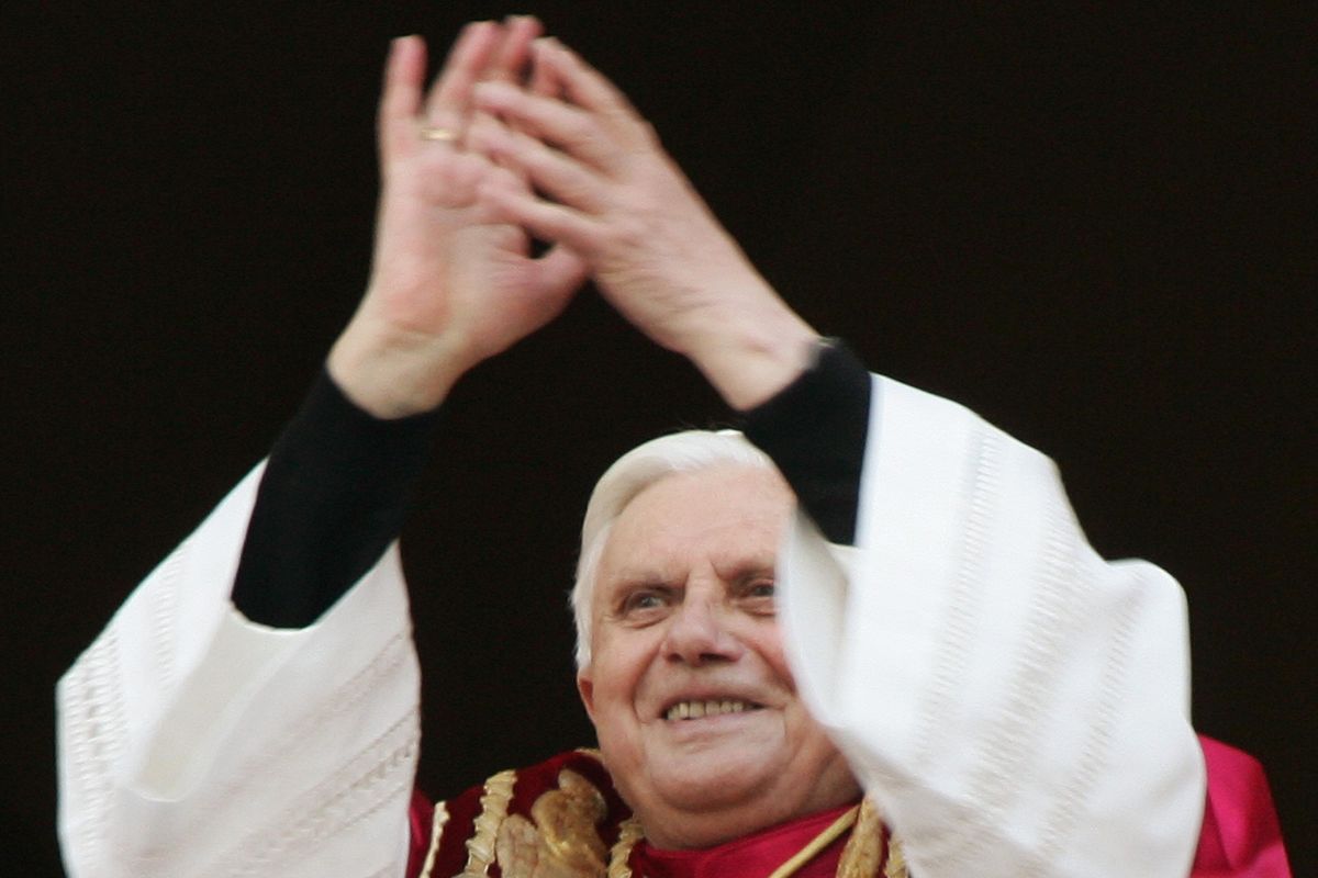 Senza la guida di Benedetto il fronte dei conservatori si perde in vecchie diatribe