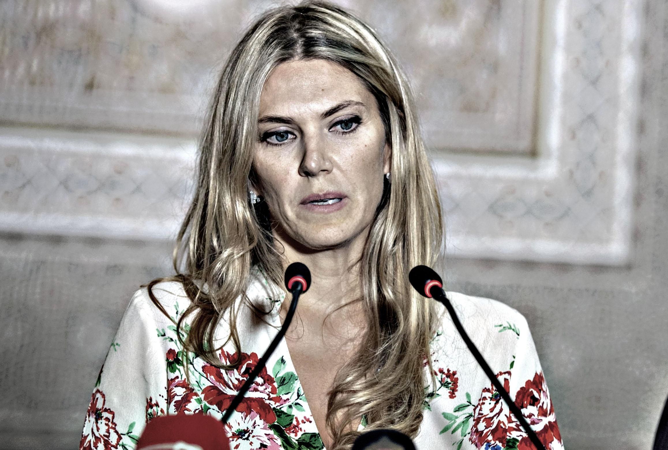 I legali della Kaili: «Eva è torturata mentre Panzeri si sta comprando il futuro»