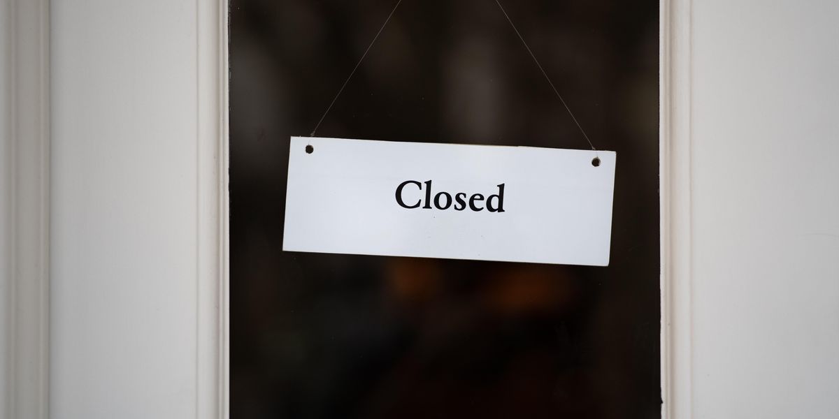 closed sign on door