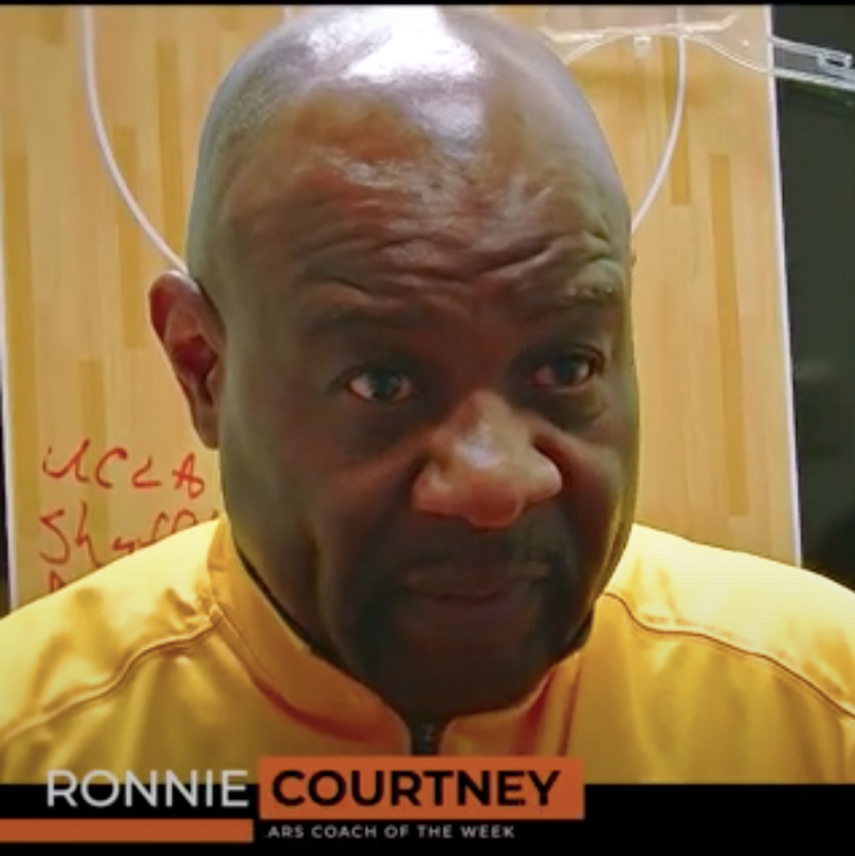 Houston basketball: Ronnie Courtney shares his all-time starting five