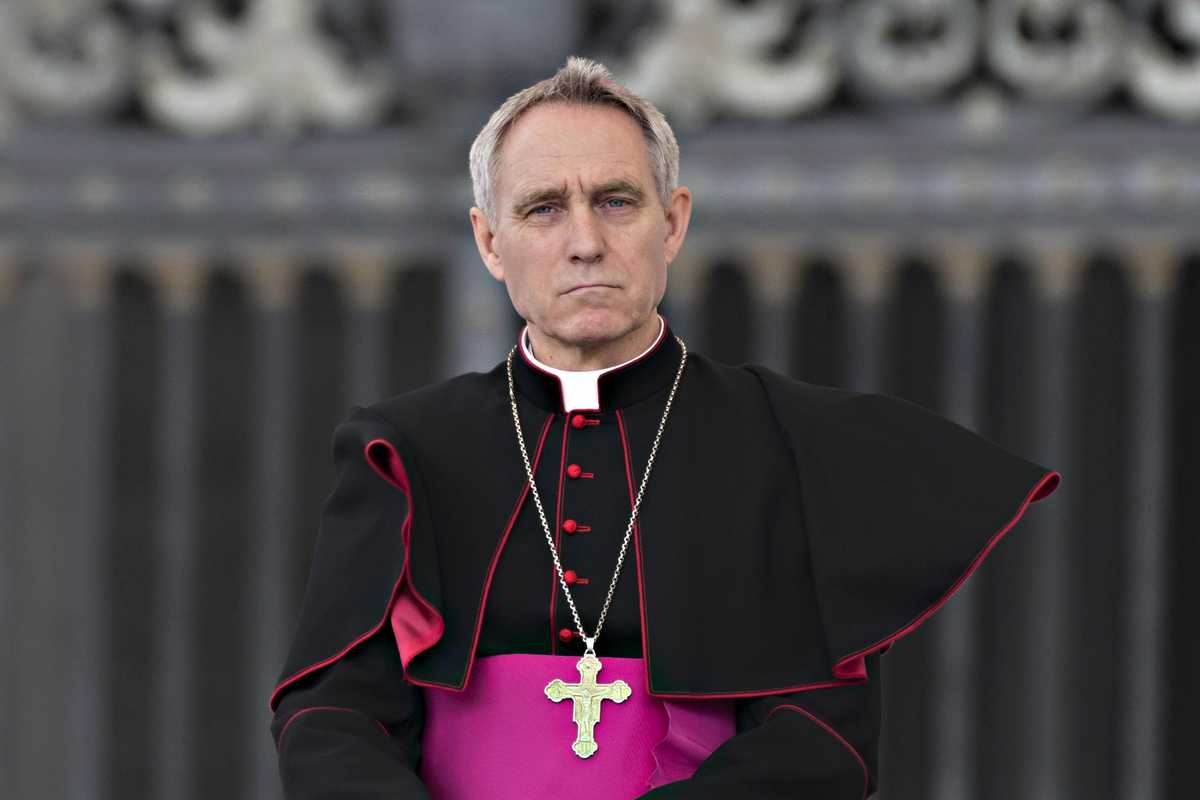 Gänswein ha tentato di bloccare l’uscita del suo libro